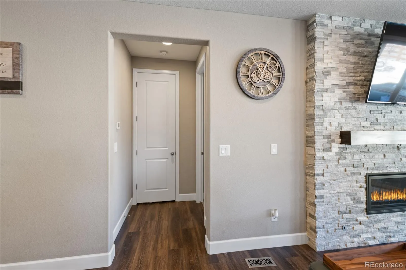 6655 Mentha Drive Castle Rock CO 80108 MLS #REC8061085 05122026230624 1600 12