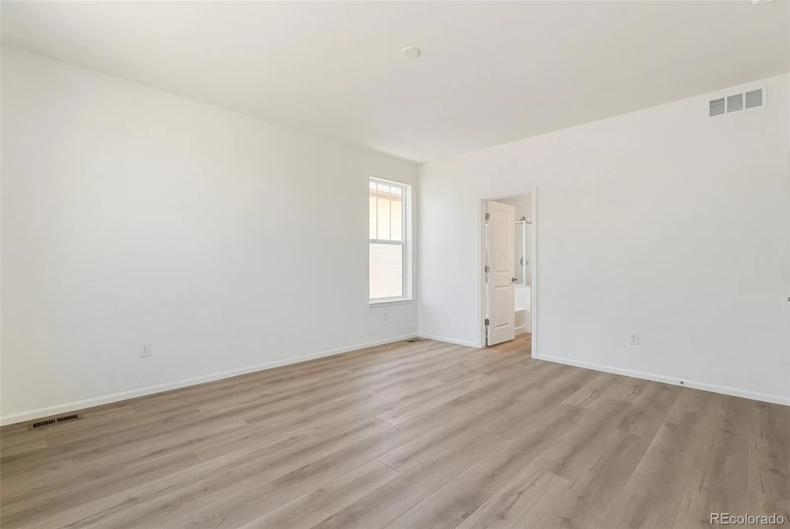 1730 S Gold Bug Way Aurora CO 80018 | MLS #REC8061315 06242026235235 1600 20