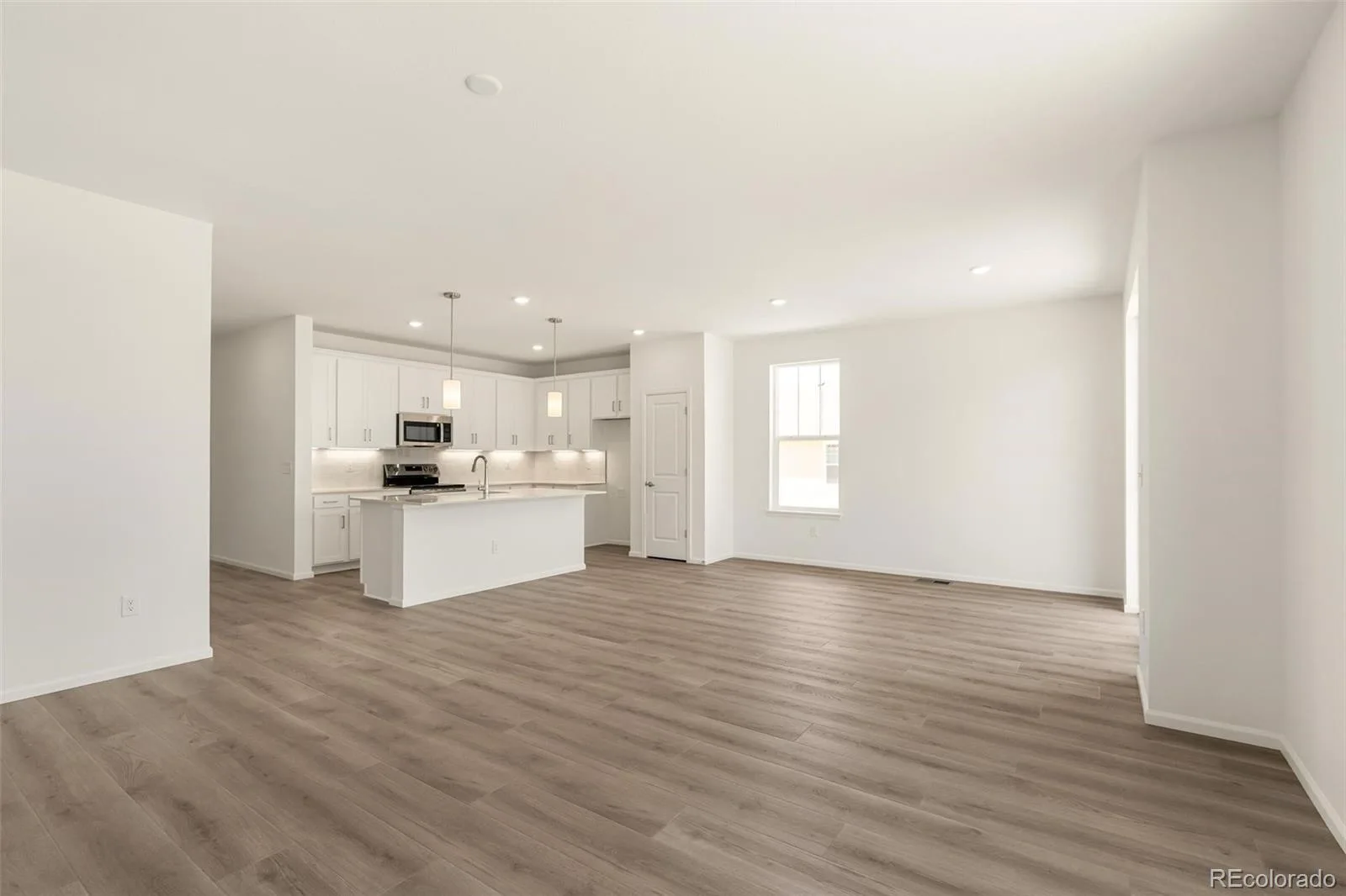 1730 S Gold Bug Way Aurora CO 80018 | MLS #REC8061315 06242026235235 1600 3