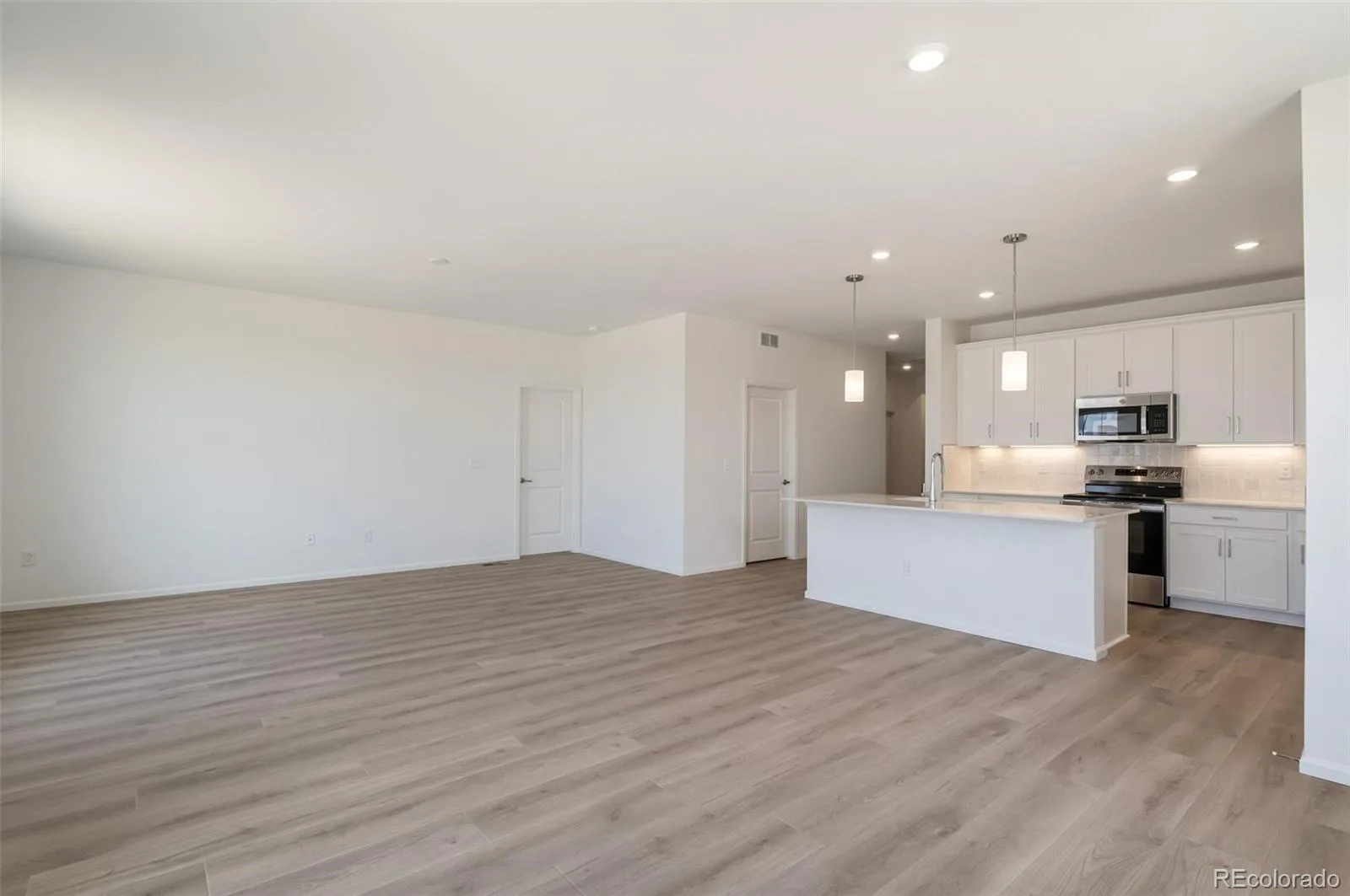 1730 S Gold Bug Way Aurora CO 80018 | MLS #REC8061315 06242026235235 1600 4