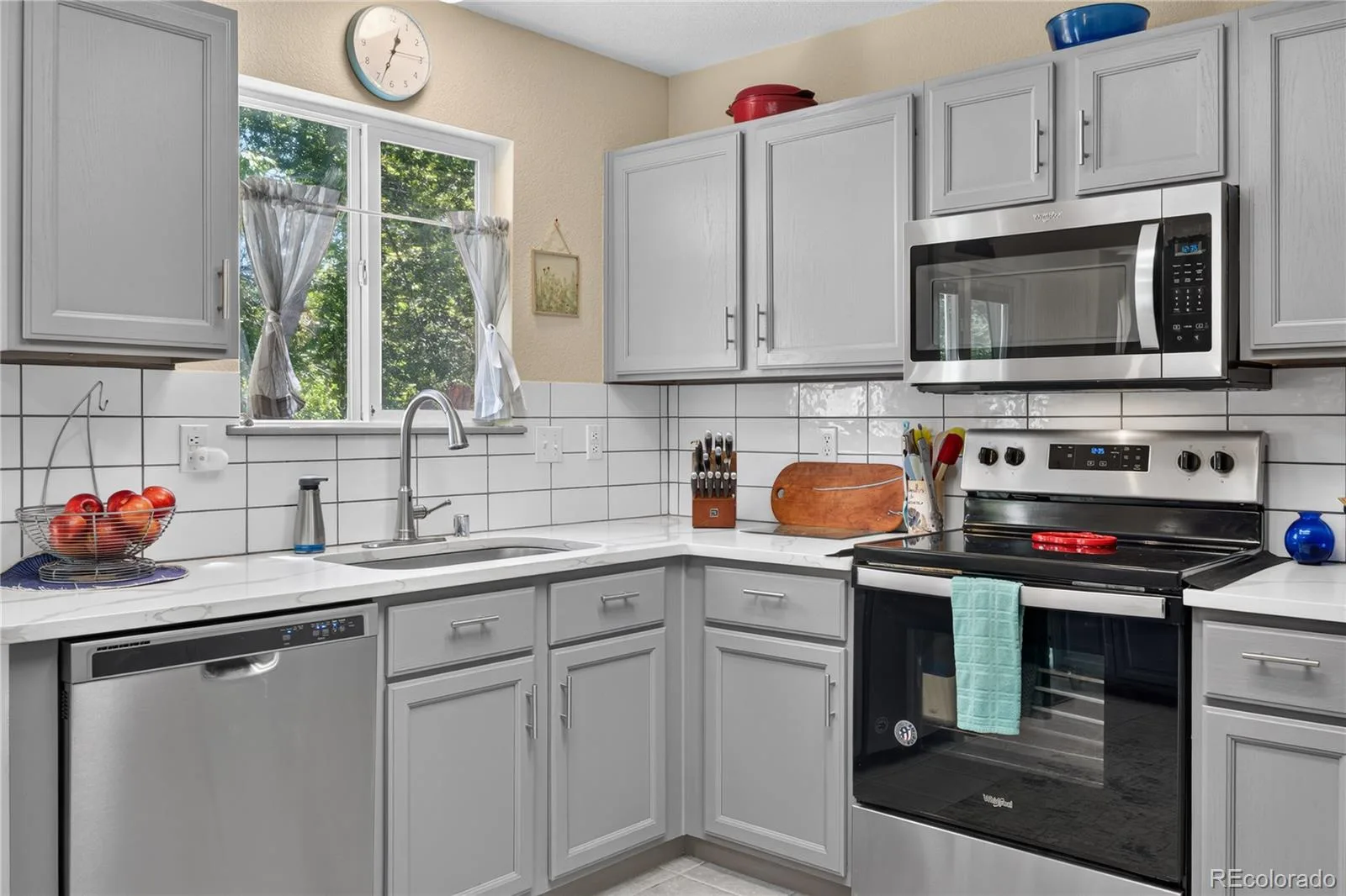 3401 Larkspur Drive Longmont CO 80503 | MLS #REC8061340 07282026164506 1600 9