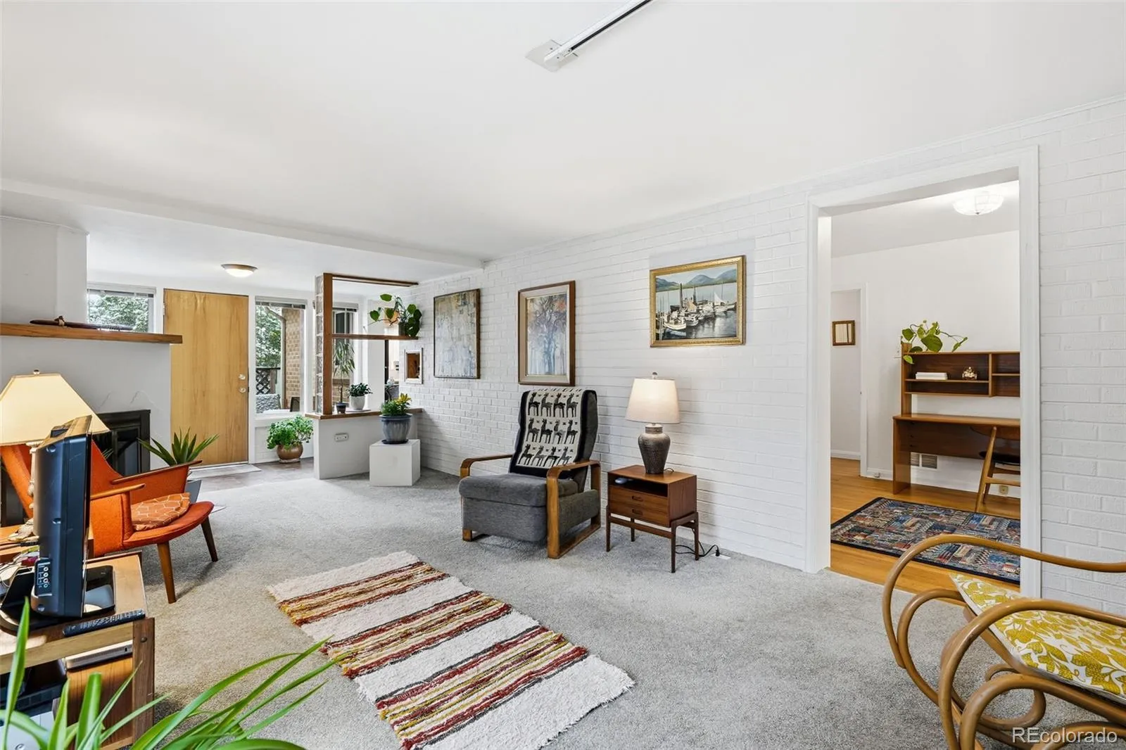 04212026020046 1600 10