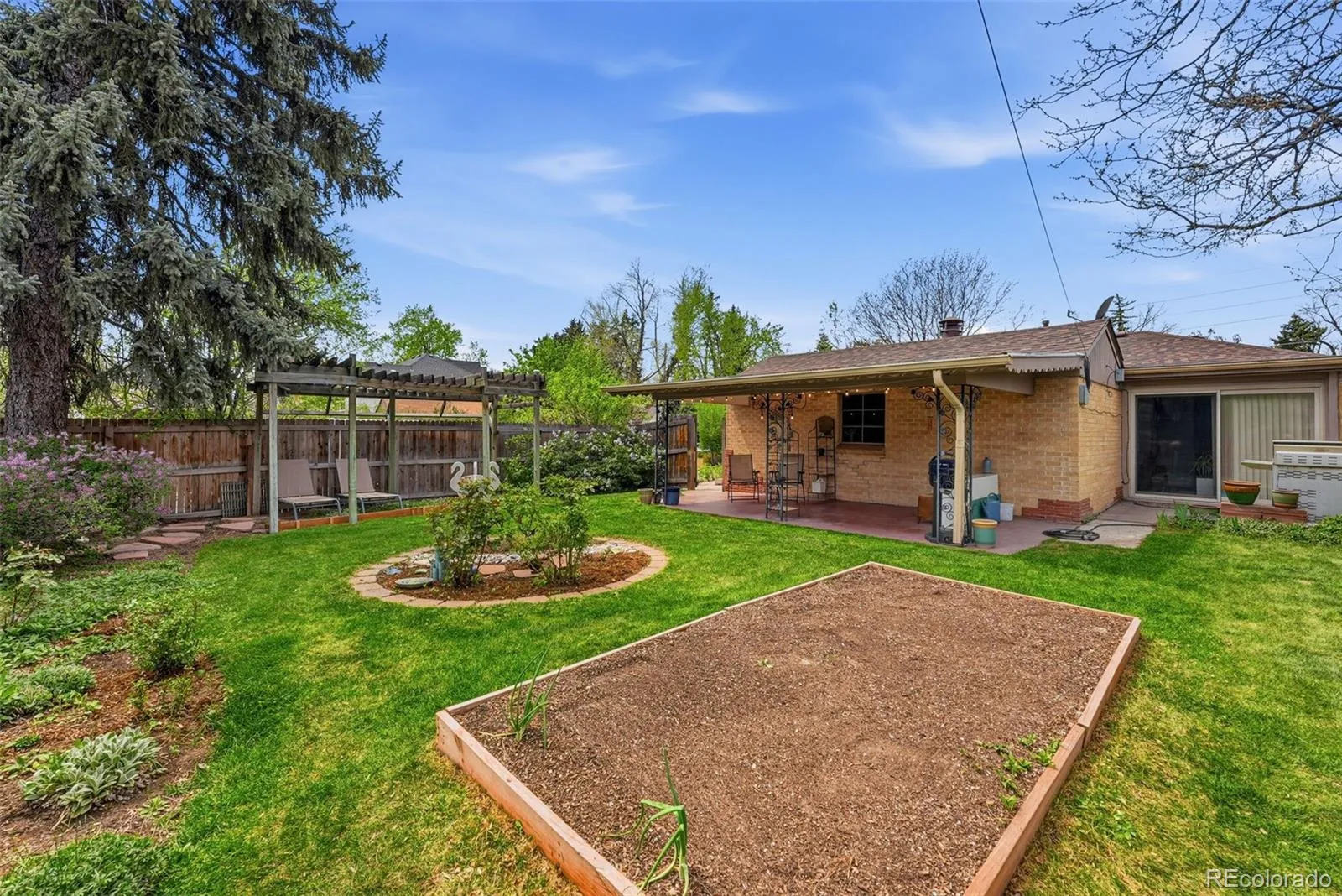 1000 Magnolia Street Denver CO 80220 MLS #REC8063558 05162026042755 1600 23