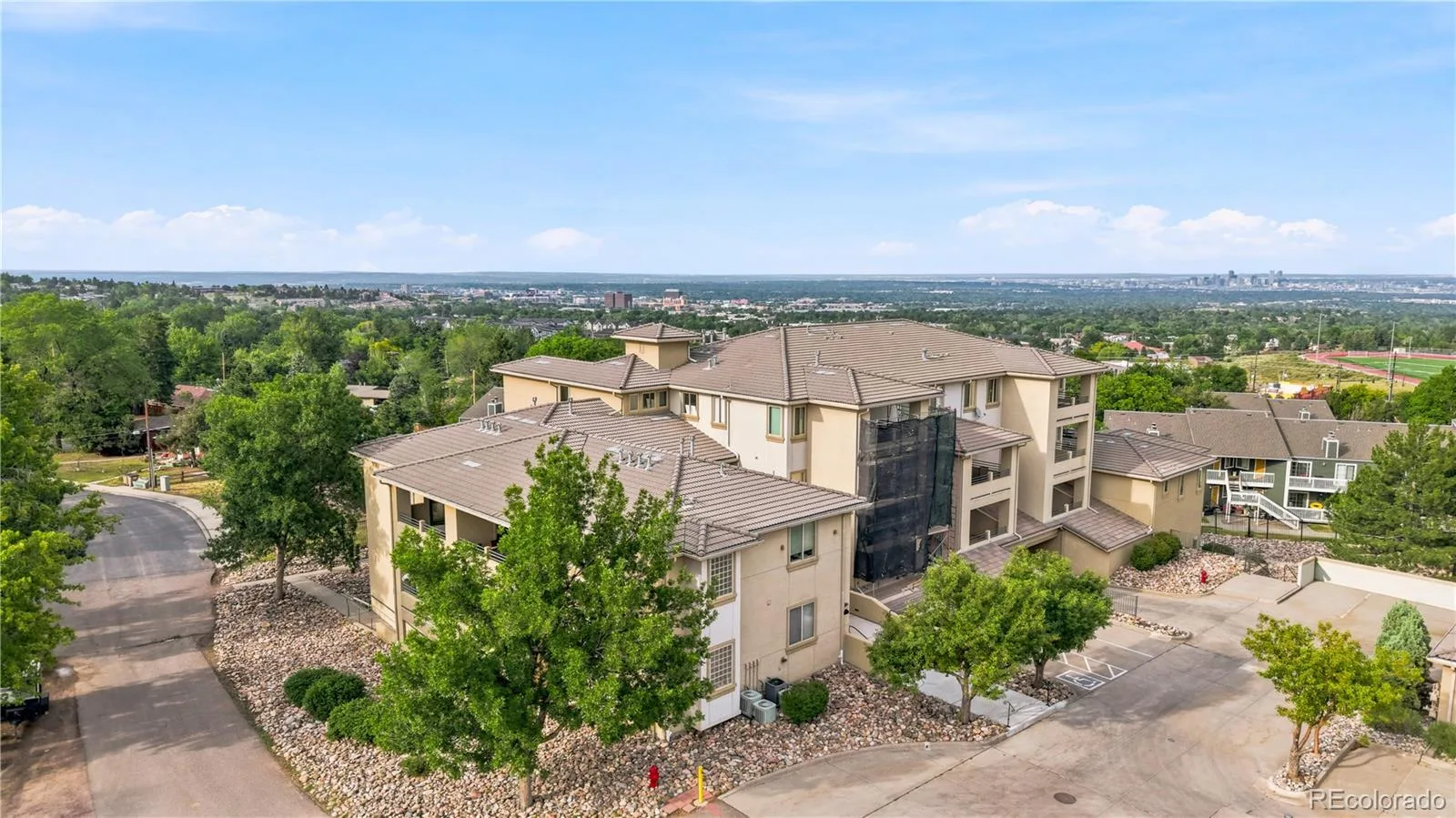 13353 W Alameda Parkway #108 Lakewood CO 80228 | MLS #REC8064079 07072026213838 1600 30