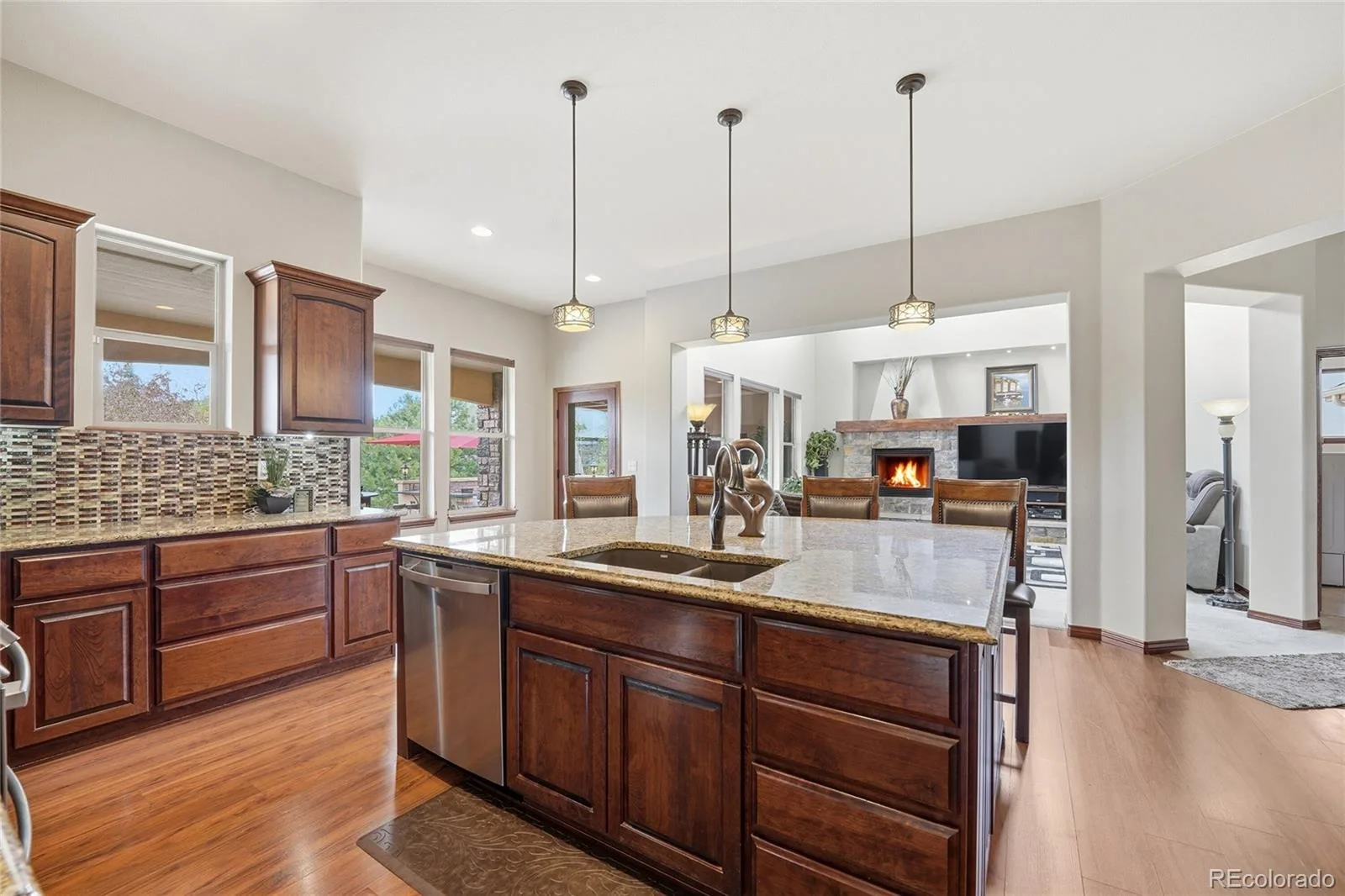 5045 Gladiola Golden CO 80403 | MLS #REC8064276 07202026155405 1600 13
