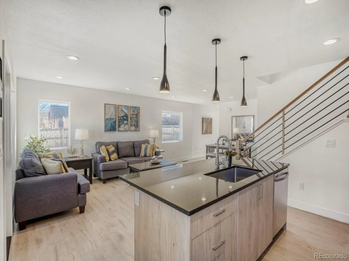 04092026181610 1200 11