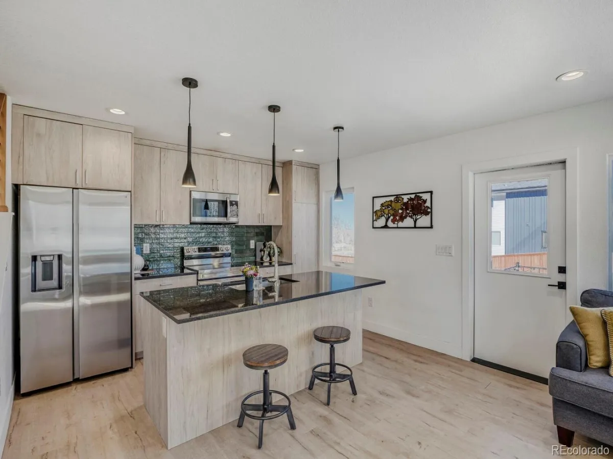 04092026181610 1200 7