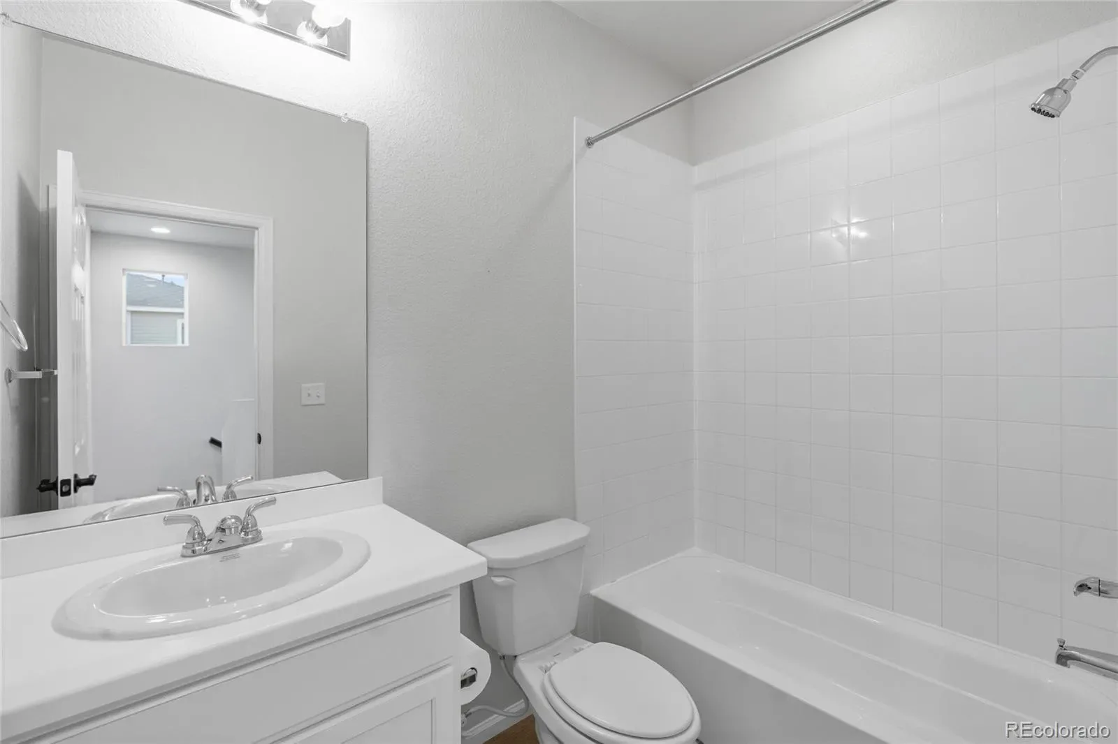 12215 Dairy Street Northglenn CO 80241 | MLS #REC8066419 03282026015724 1600 14