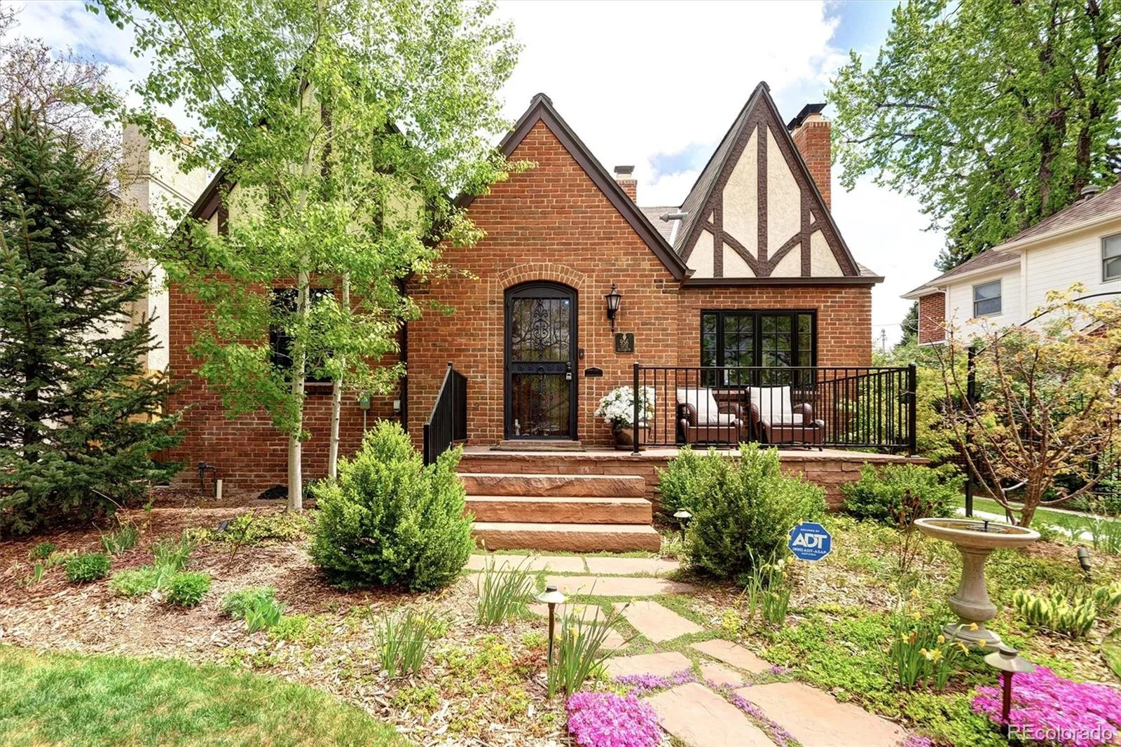 956 S Elizabeth Street Denver CO 80209 MLS #REC8066734 05062026231627 1600 0
