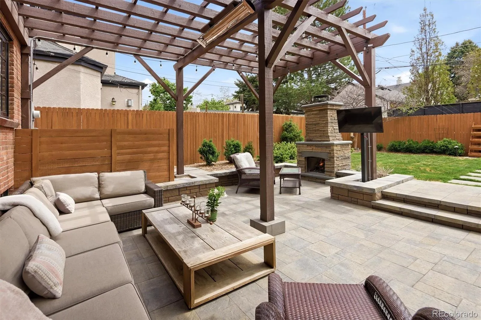 956 S Elizabeth Street Denver CO 80209 MLS #REC8066734 05062026231627 1600 27