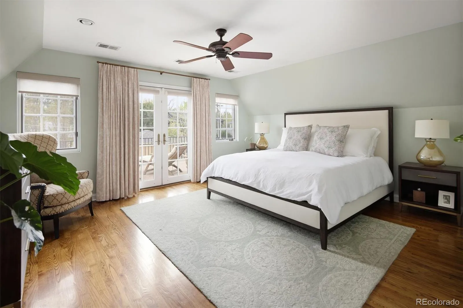 956 S Elizabeth Street Denver CO 80209 MLS #REC8066734 05062026231627 1600 36