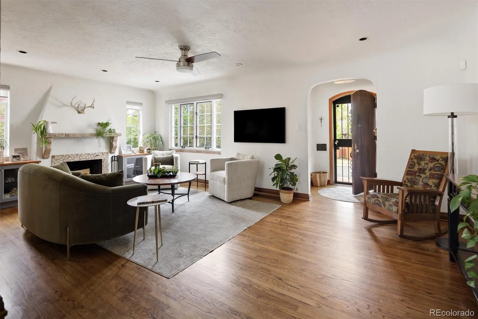 956 S Elizabeth Street Denver CO 80209 MLS #REC8066734 05062026231627 1600 5