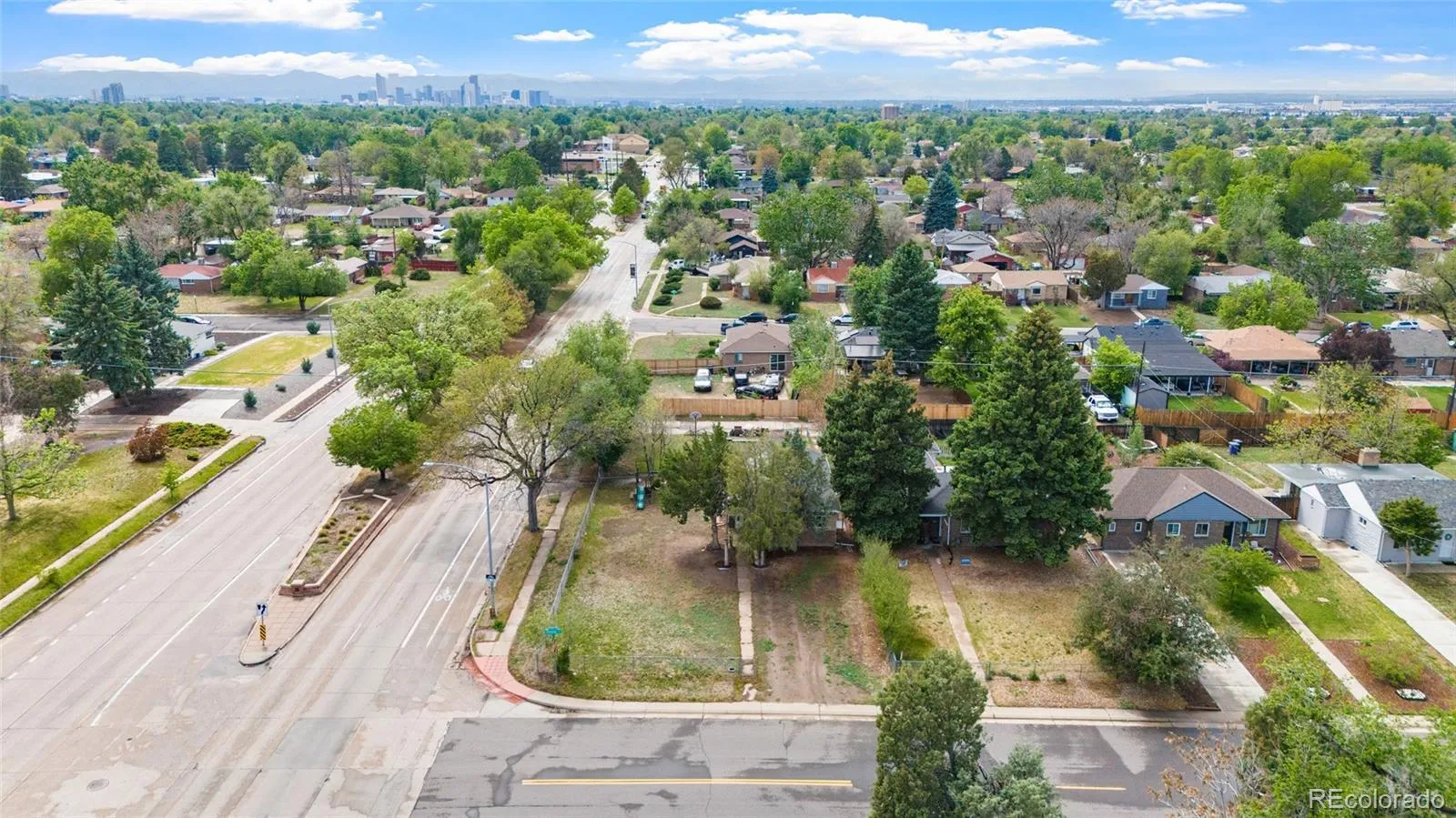 6825 E Martin Luther King Jr Boulevard Denver CO 80207 MLS #REC8068169 05232026095928 1600 11