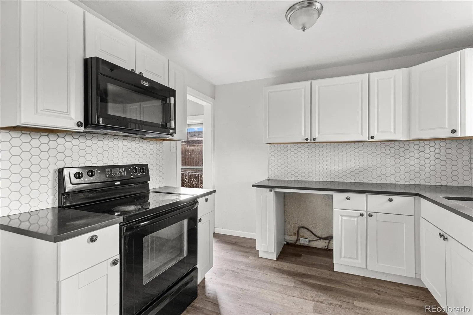 6825 E Martin Luther King Jr Boulevard Denver CO 80207 MLS #REC8068169 05232026095928 1600 19
