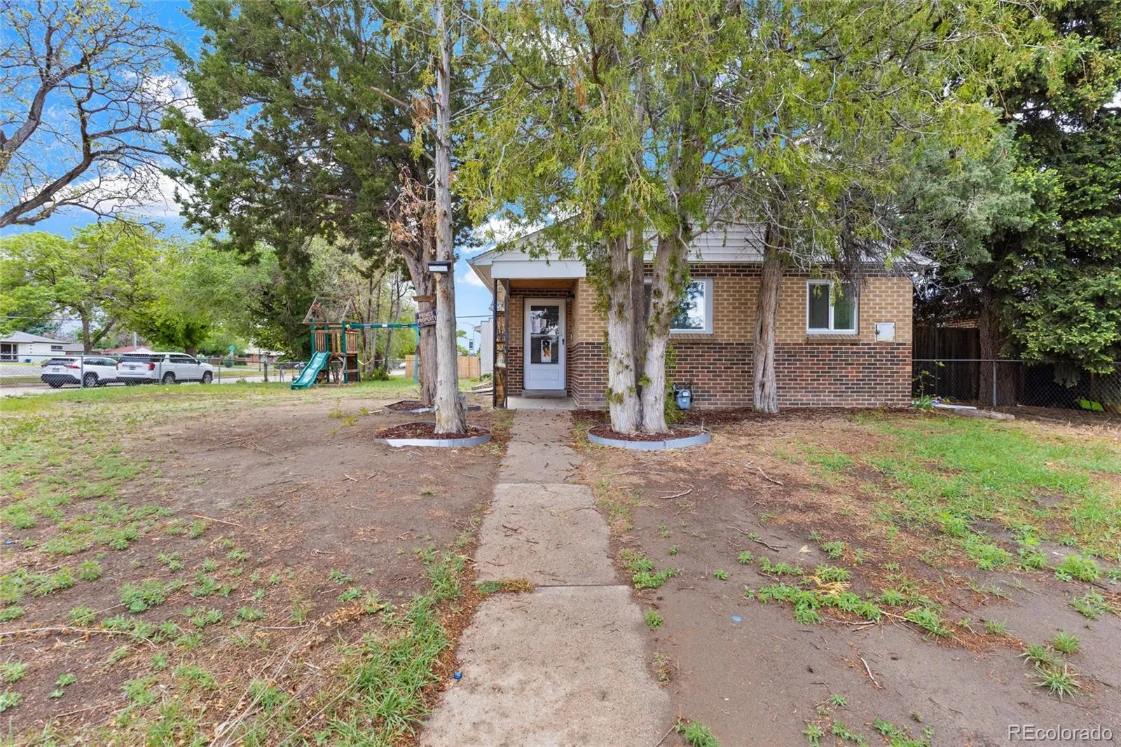 6825 E Martin Luther King Jr Boulevard Denver CO 80207 MLS #REC8068169 05232026095928 1600 3