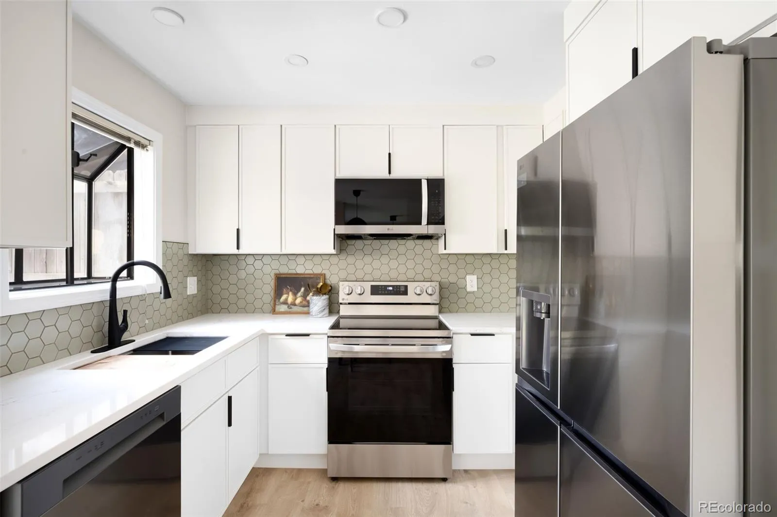 04152026202335 1600 10