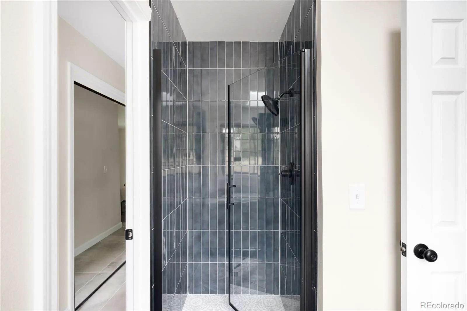 04152026202335 1600 18