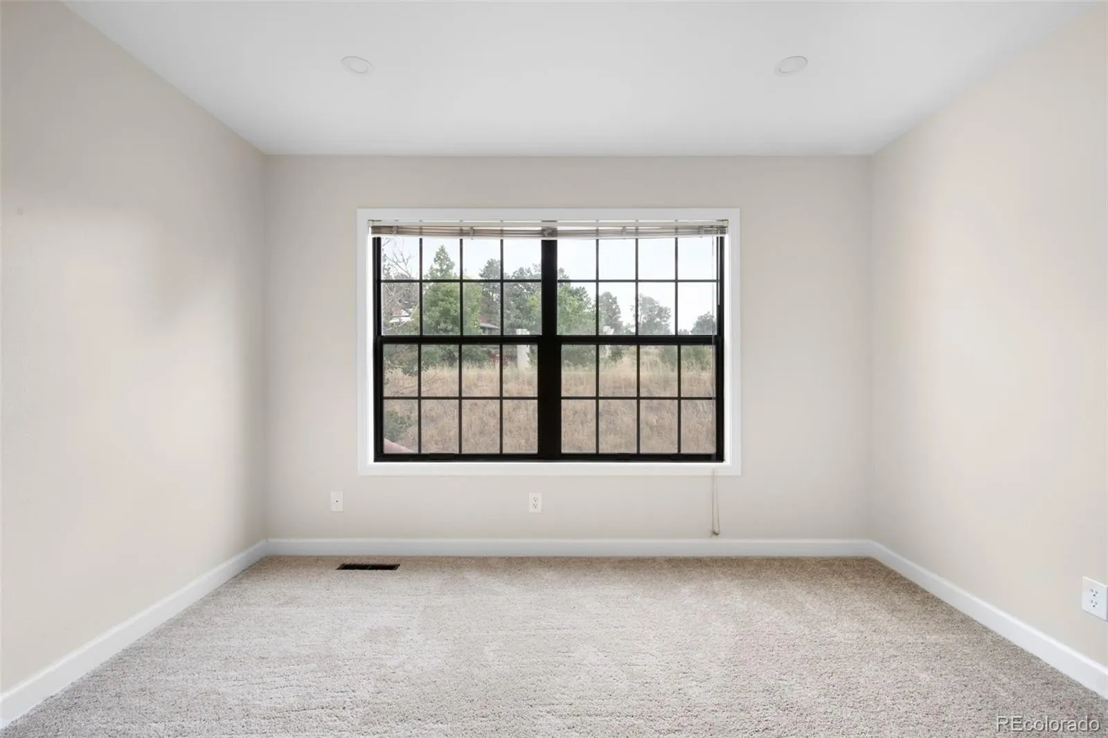 04152026202335 1600 21