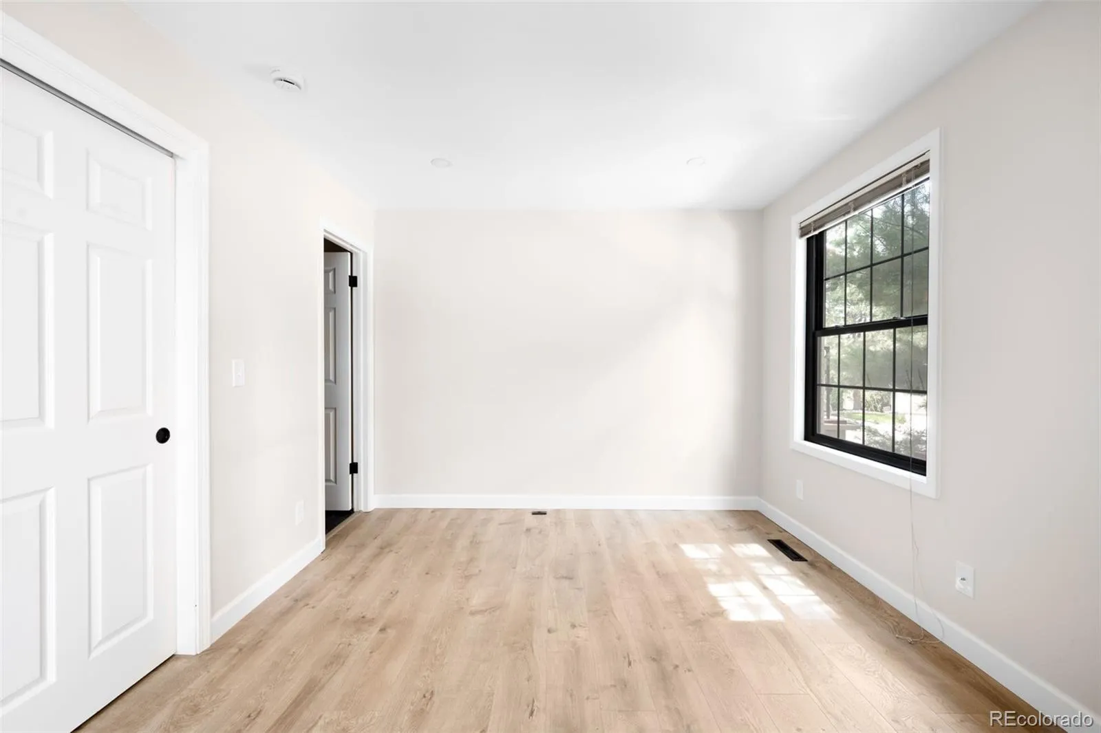 04152026202335 1600 7