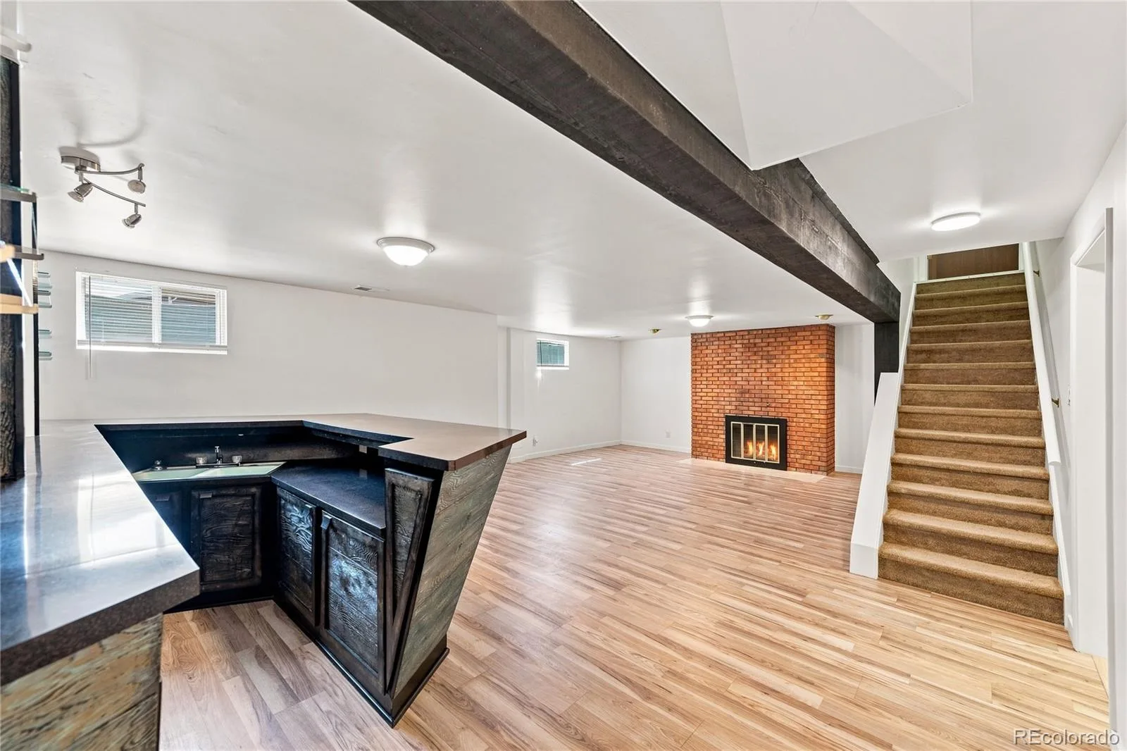 8035 E Jefferson Place Denver CO 80237 | MLS #REC8070125 08202026204547 1600 29