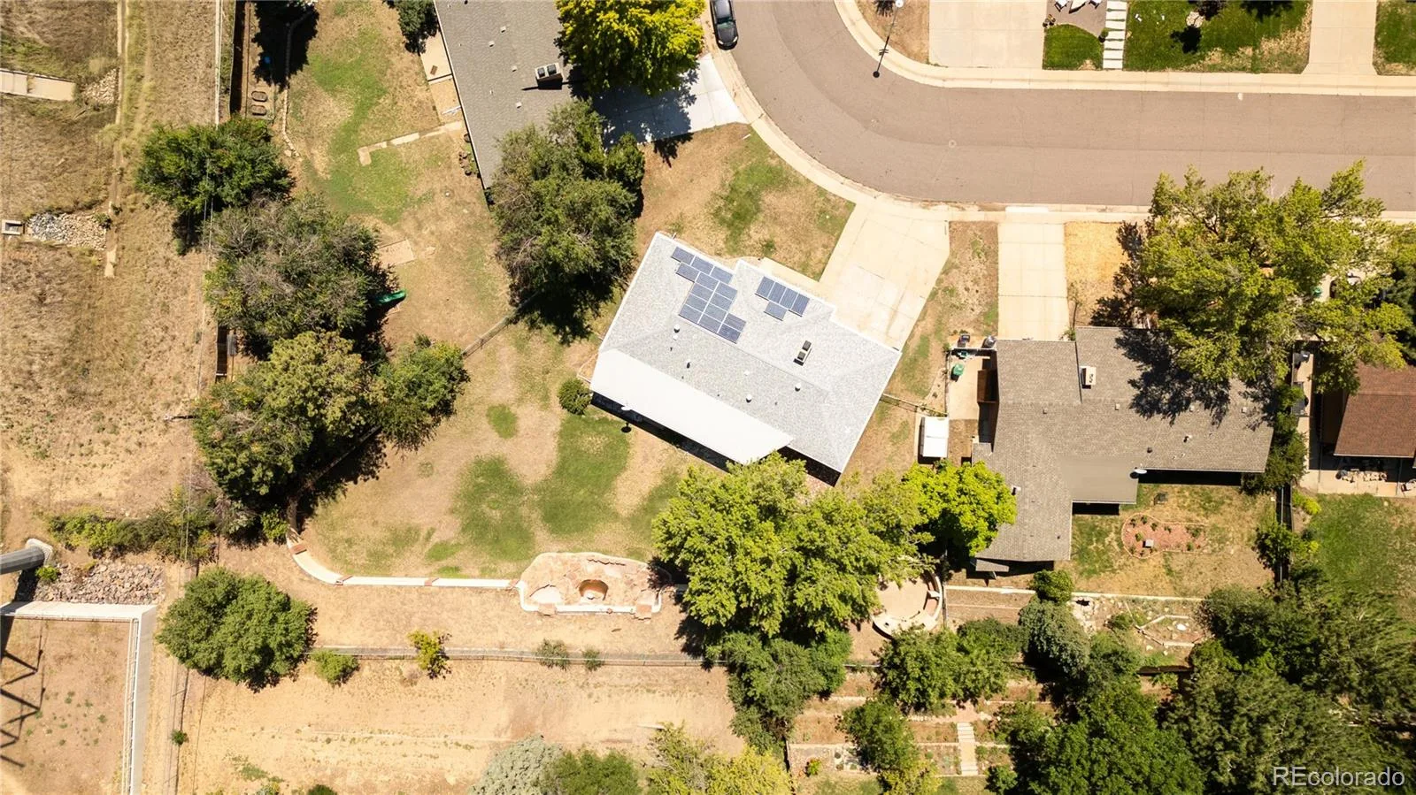 8035 E Jefferson Place Denver CO 80237 | MLS #REC8070125 08202026204547 1600 44