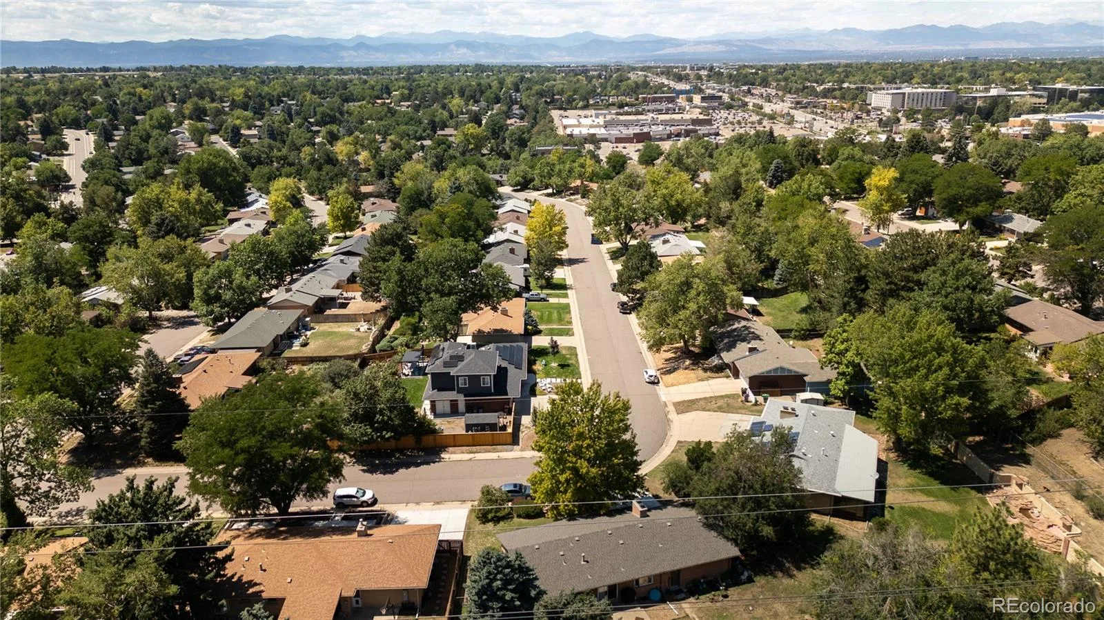 8035 E Jefferson Place Denver CO 80237 | MLS #REC8070125 08202026204547 1600 45