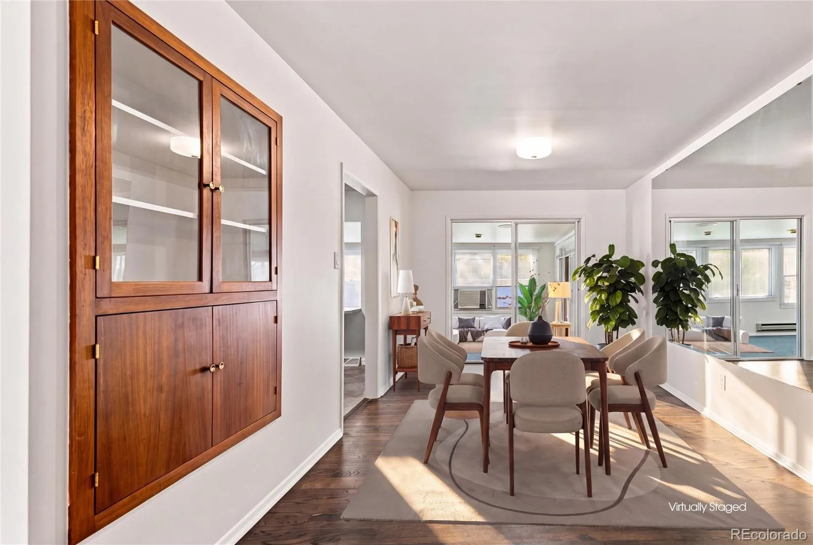 8035 E Jefferson Place Denver CO 80237 | MLS #REC8070125 08202026204547 1600 6