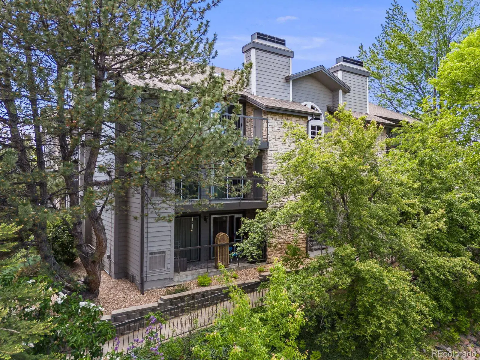 2575 S Syracuse Way #K201 Denver CO 80231 MLS #REC8072944 02172026033600 1600 16