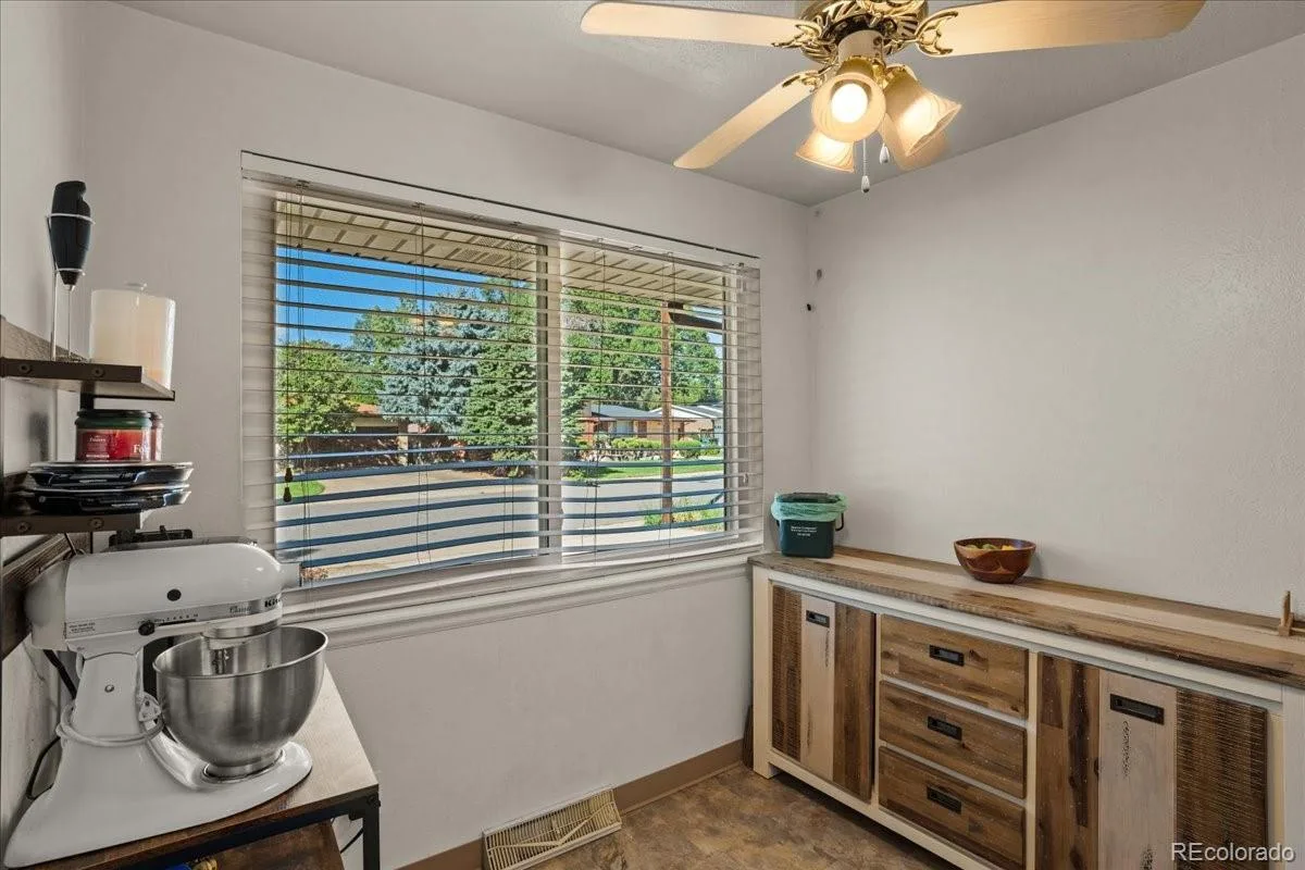 3062 S Hobart Way Denver CO 80227 | MLS #REC8073176 08192026193017 1200 25