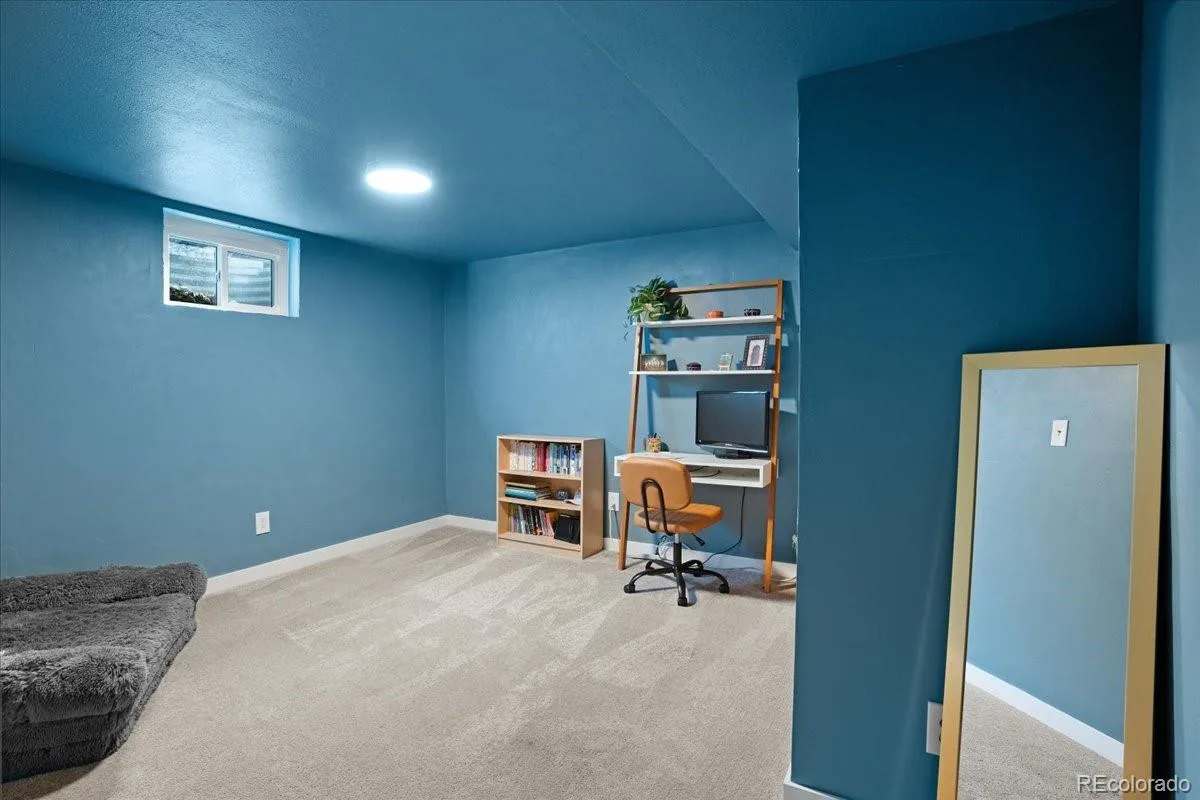 3062 S Hobart Way Denver CO 80227 | MLS #REC8073176 08192026193017 1200 43