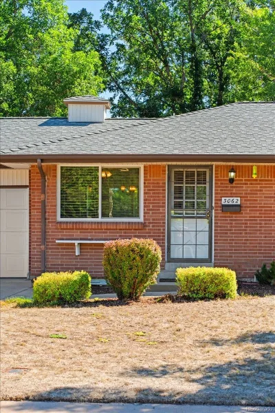 3062 S Hobart Way Denver CO 80227 | MLS #REC8073176 08192026193017 800 3