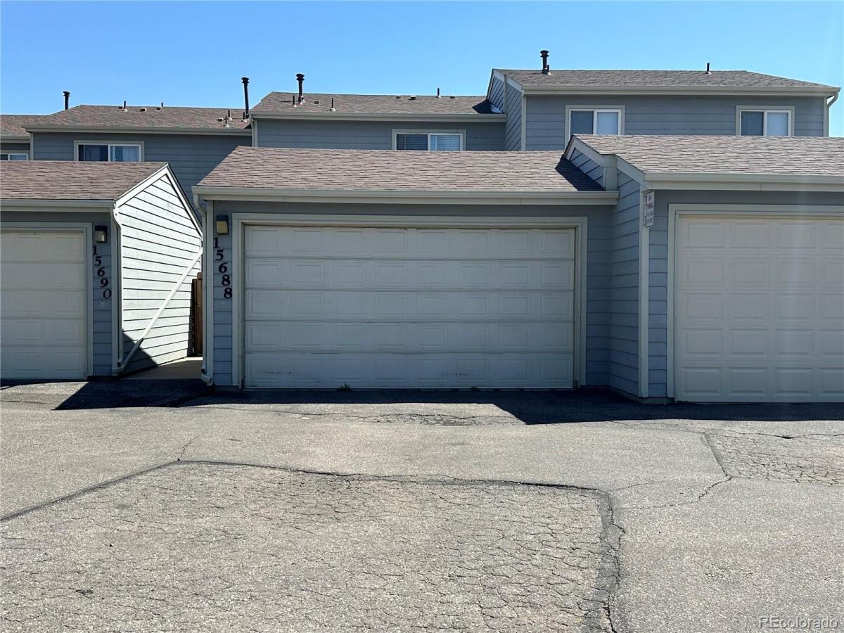 15688 E Mexico Avenue Aurora CO 80017 | MLS #REC8075047 MLS #REC8075047 image #0