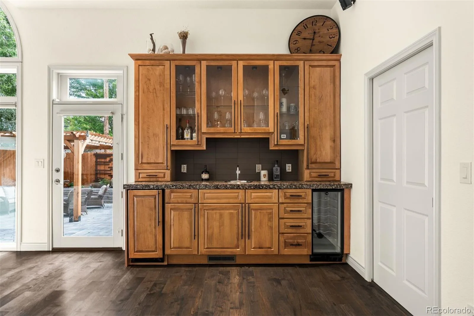 960 S High Street Denver CO 80209 | MLS #REC8075209 09222026084037 1600 12