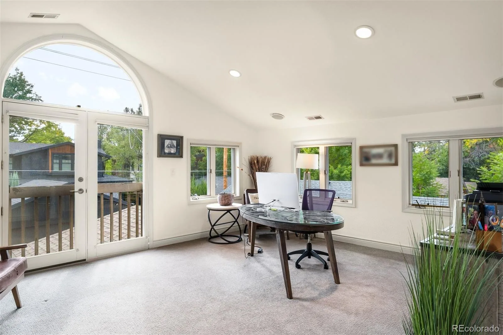 960 S High Street Denver CO 80209 | MLS #REC8075209 09222026084037 1600 16