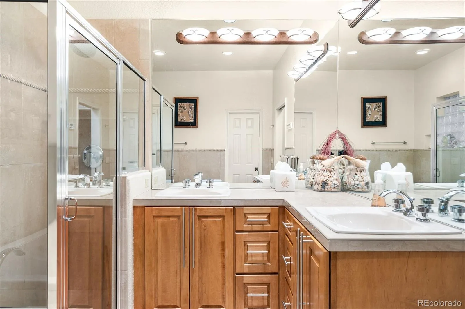 960 S High Street Denver CO 80209 | MLS #REC8075209 09222026084037 1600 26