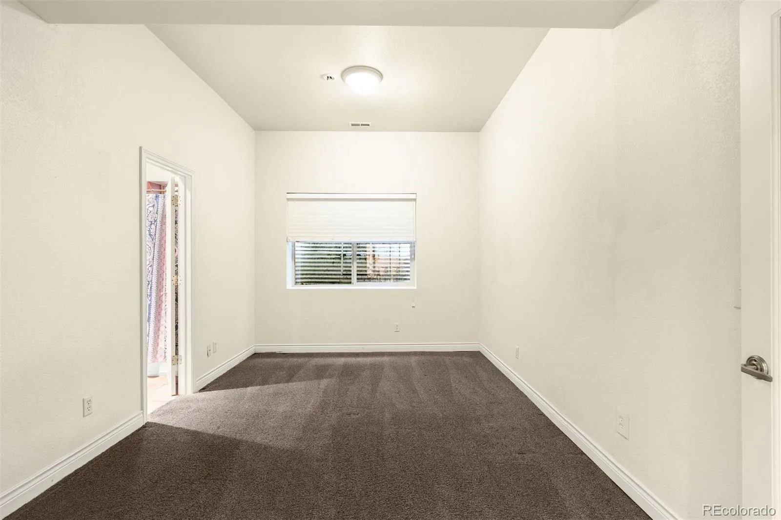 960 S High Street Denver CO 80209 | MLS #REC8075209 09222026084037 1600 31