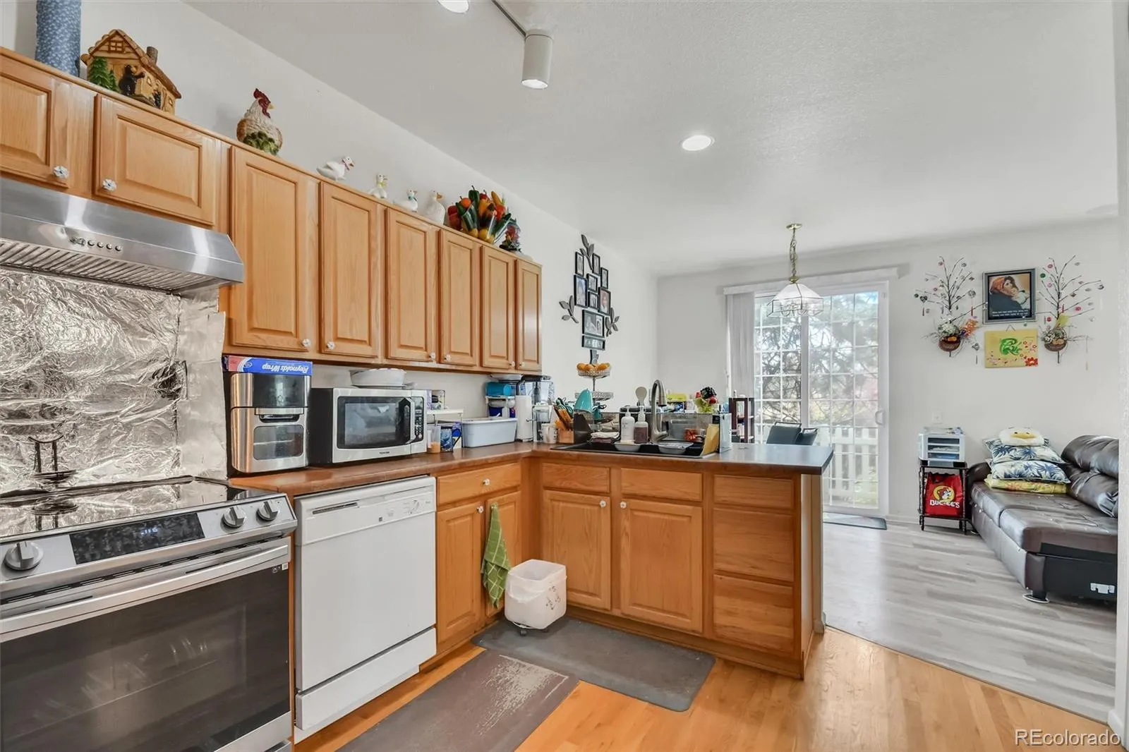 4732 Flower Street Wheat Ridge CO 80033 | MLS #REC8078638 04162026060154 1600 12
