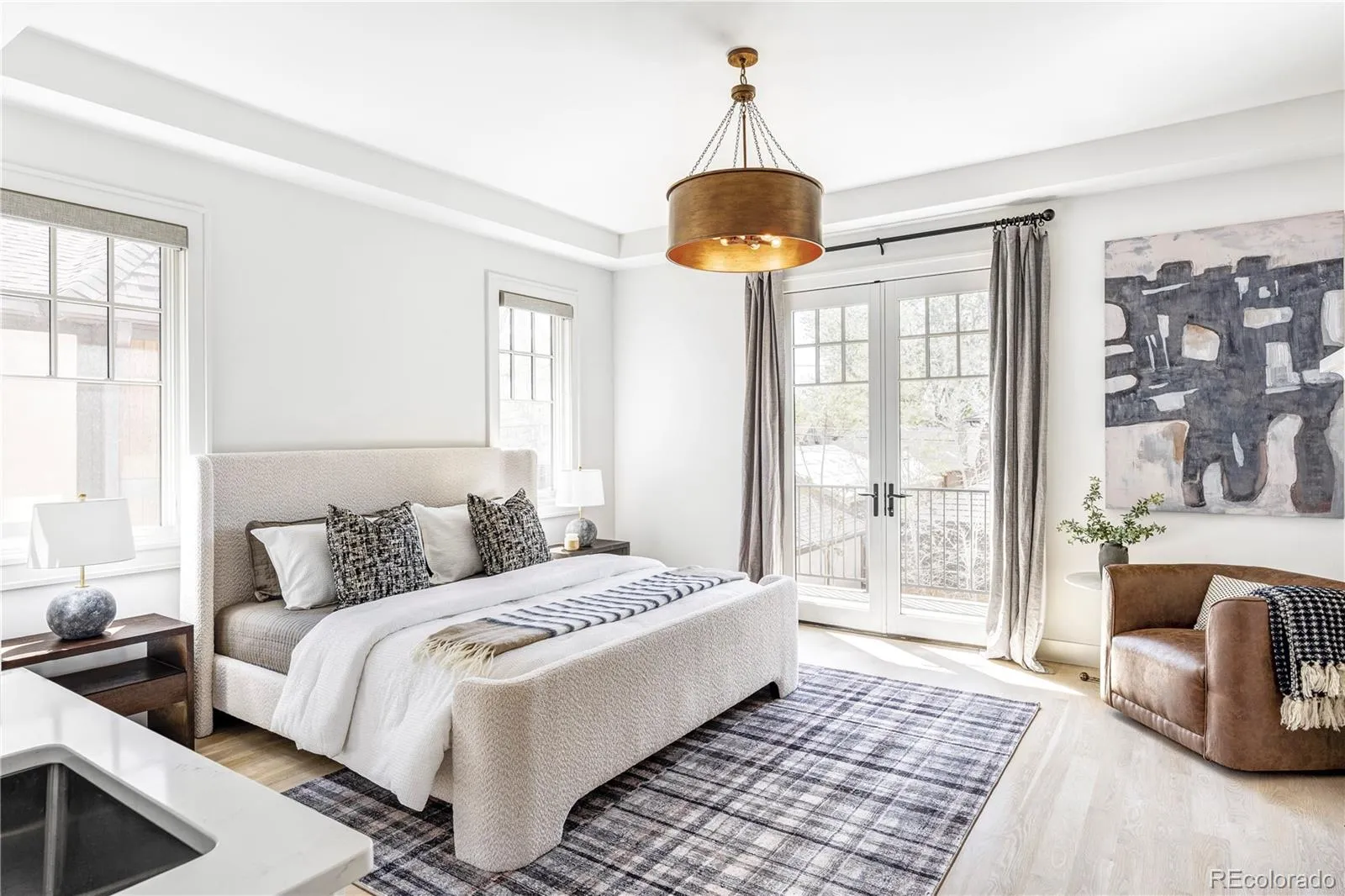 04182026011319 1600 14