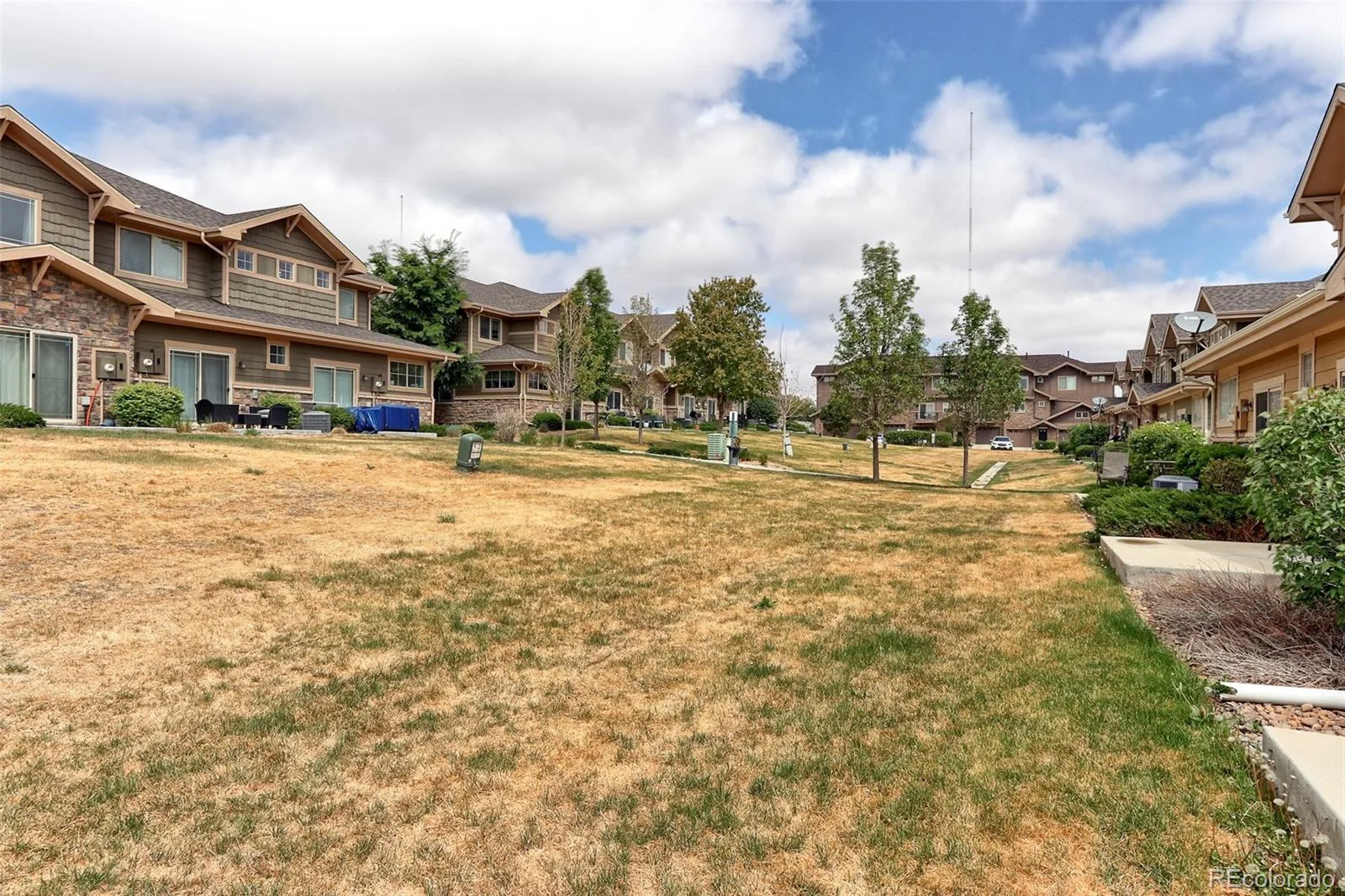 9721 Dahlia Lane Thornton CO 80229 | MLS #REC8081838 08192026221307 1600 10