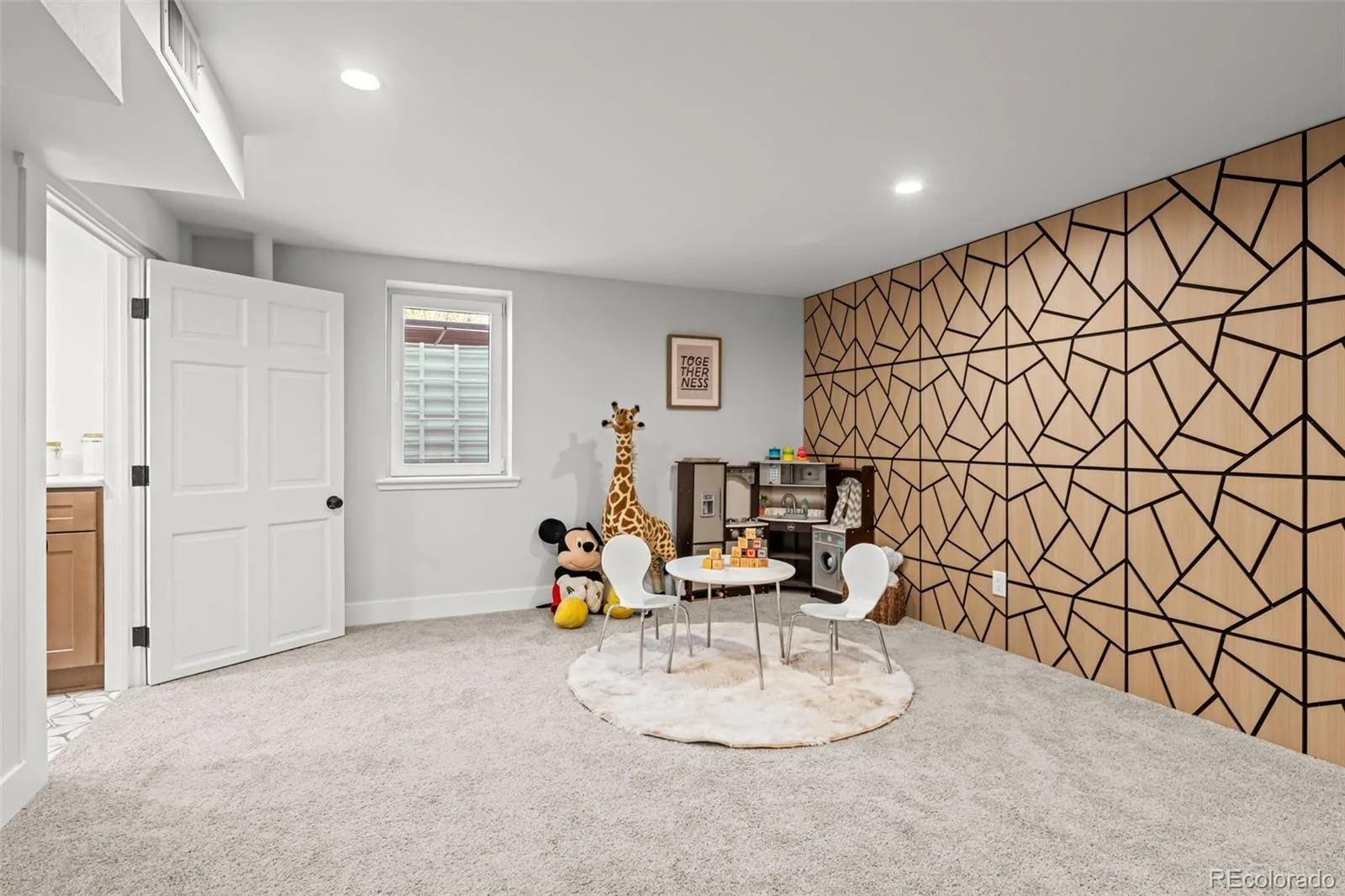 5475 S Lakeview Street Littleton CO 80120 | MLS #REC8083415 08212026144925 1600 34