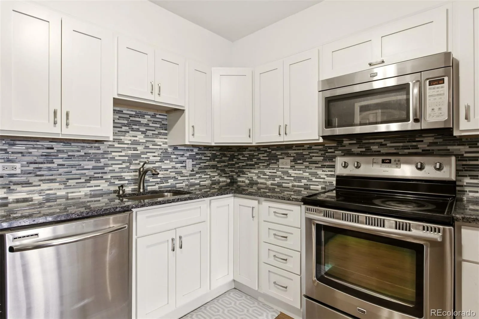 669 N Washington Street #303 Denver CO 80203 | MLS #REC8083701 10172026182737 1600 13