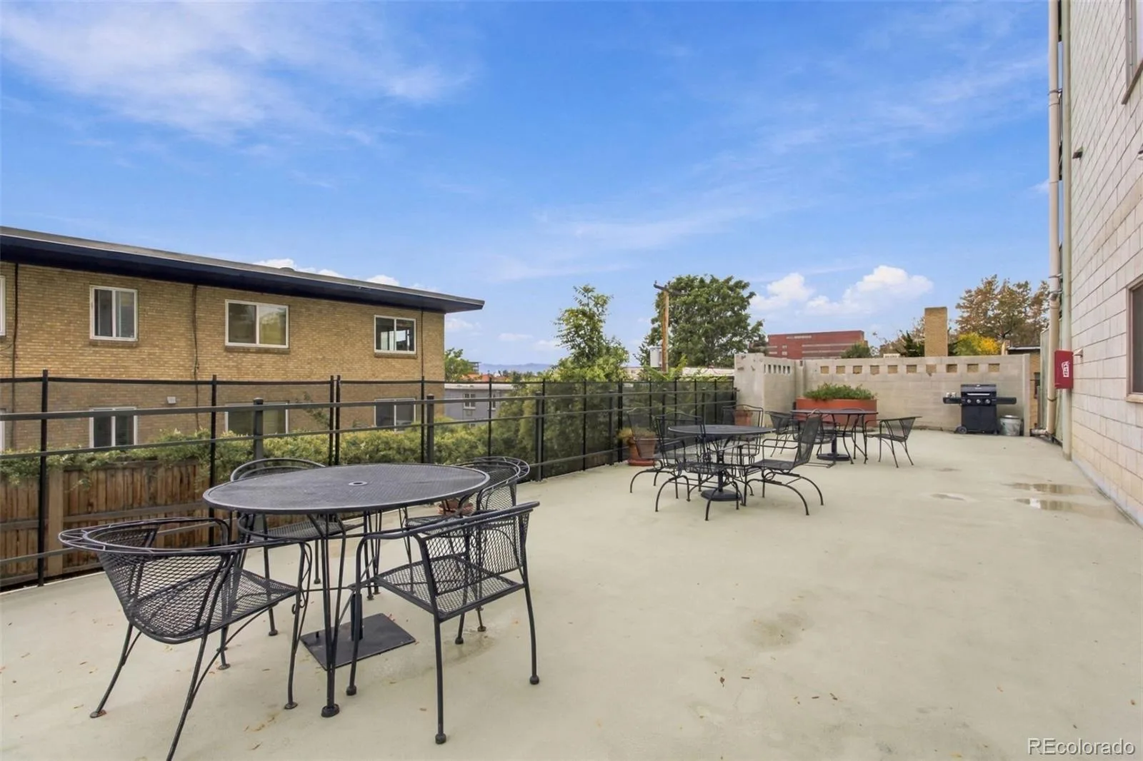 669 N Washington Street #303 Denver CO 80203 | MLS #REC8083701 10172026182737 1600 22