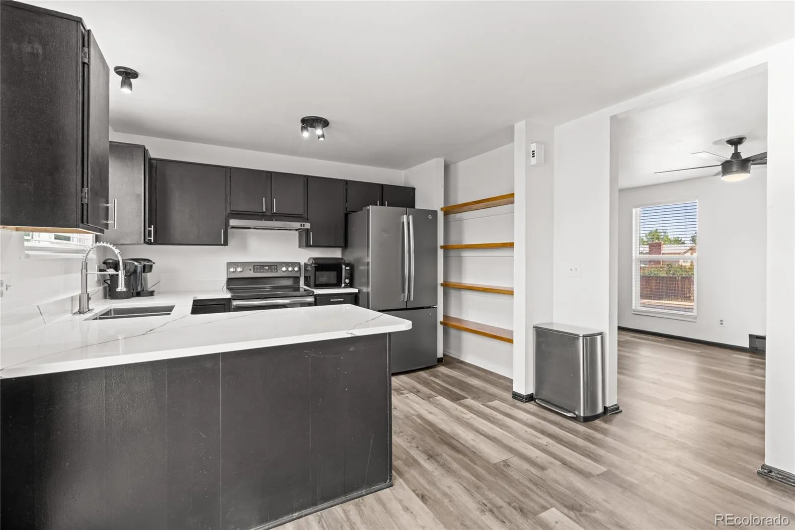 16562 E Louisiana Drive Aurora CO 80017 MLS #REC8085042 05202026024434 1600 12
