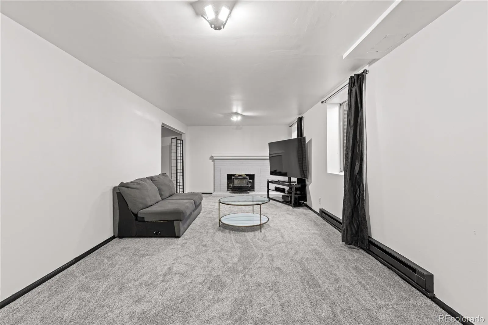 16562 E Louisiana Drive Aurora CO 80017 MLS #REC8085042 05202026024434 1600 24
