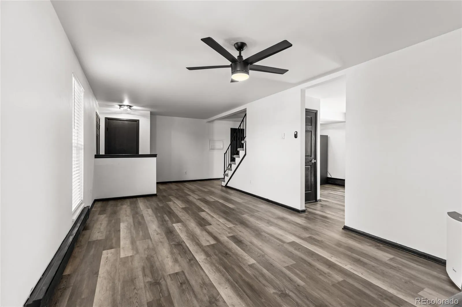 16562 E Louisiana Drive Aurora CO 80017 MLS #REC8085042 05202026024434 1600 5