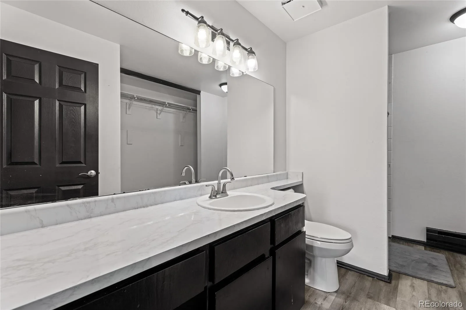 16562 E Louisiana Drive Aurora CO 80017 MLS #REC8085042 07012026172341 1600 15