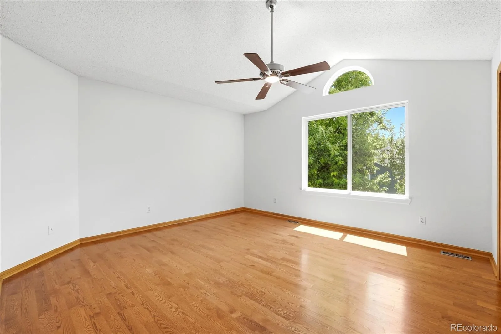5784 W 117th Place Broomfield CO 80020 | MLS #REC8085071 08112026032427 1600 24