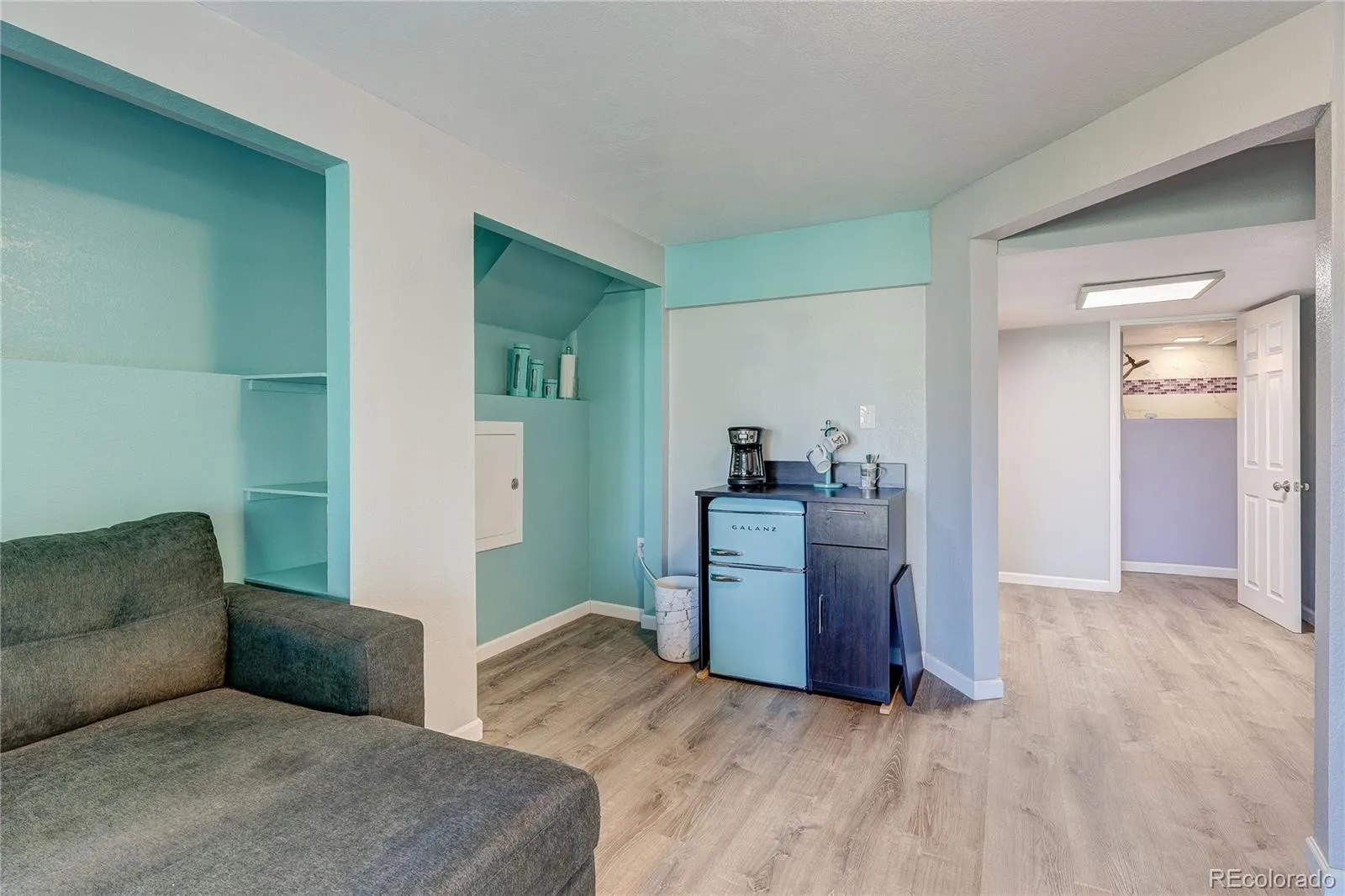 5723 S Killarney Way Centennial CO 80015 MLS #REC8086419 04232026124800 1600 22