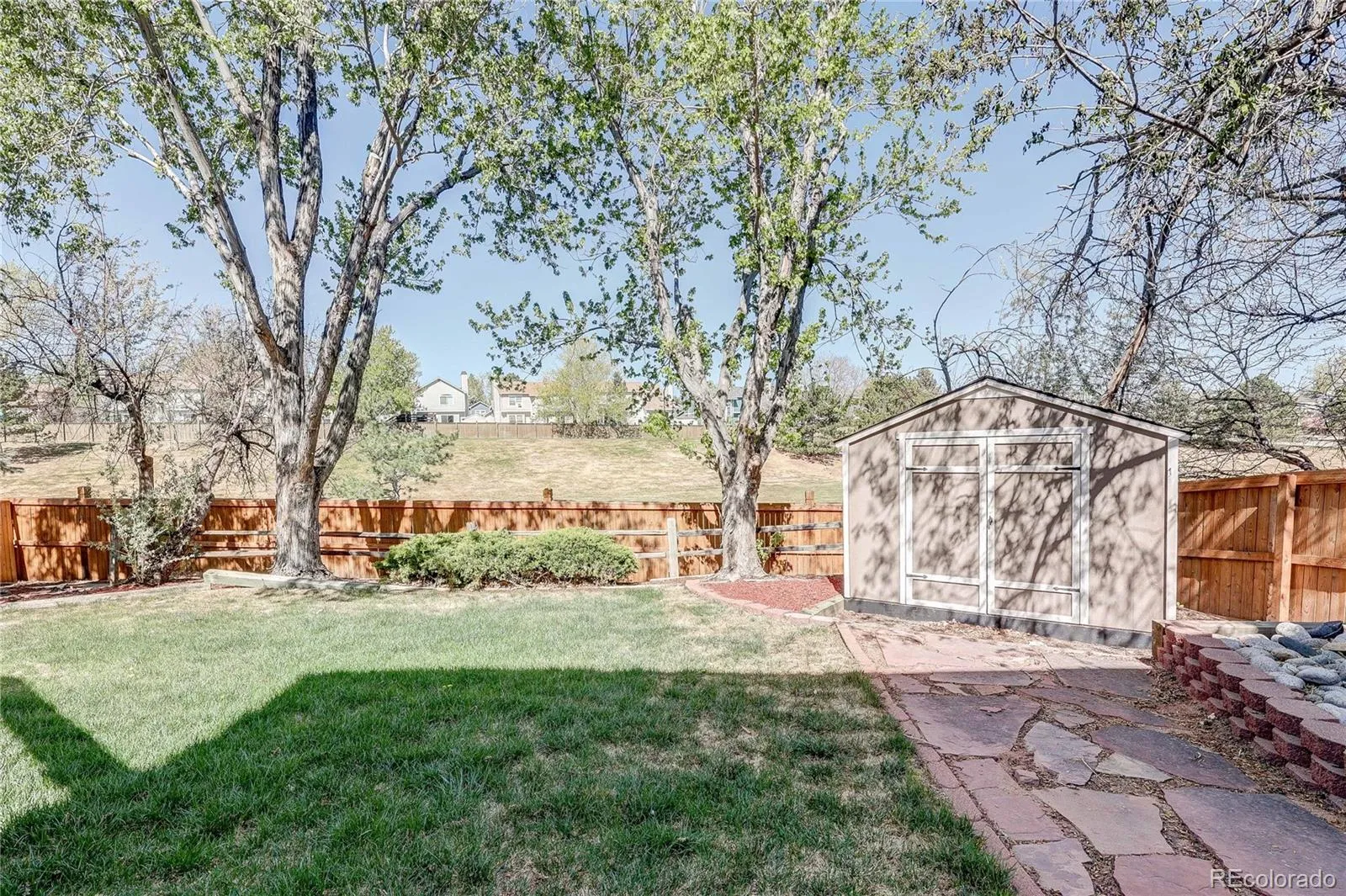 5723 S Killarney Way Centennial CO 80015 MLS #REC8086419 04232026124800 1600 34