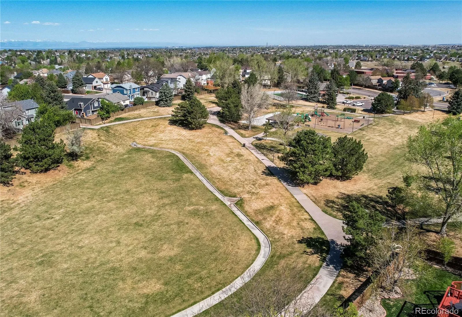 5723 S Killarney Way Centennial CO 80015 MLS #REC8086419 04232026124800 1600 40